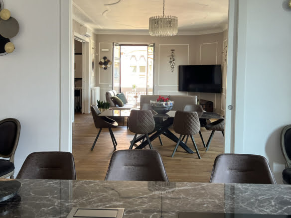 appartamento via settembrini milano box cantina portineria idromassaggio