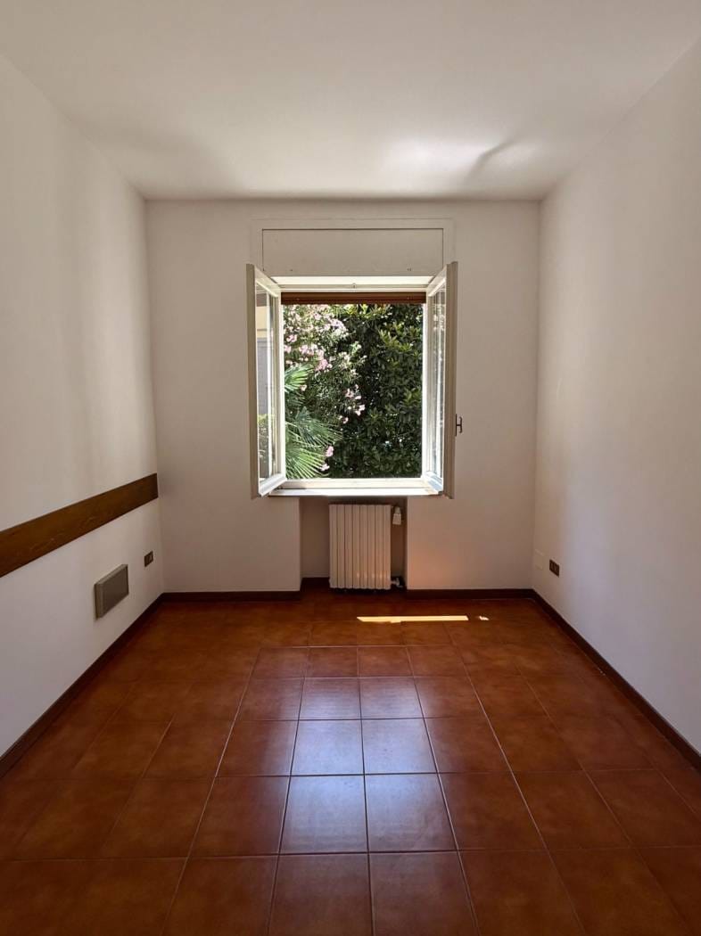 Signorile Bilocale via Achille Zezon 8, Centrale, Milano