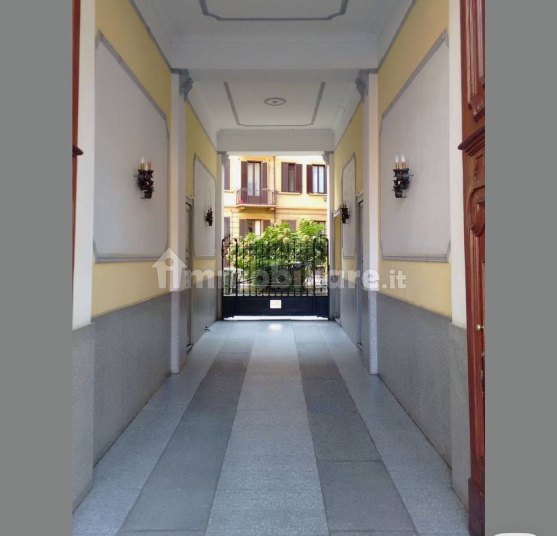 Signorile Quadrilocale piazza Cinque Giornate, Montenero, Milano